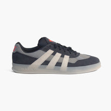 Cargar imagen en el visor de la galería, ADIDAS ALOHA SUPER