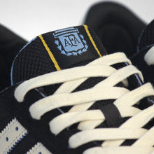 Cargar imagen en el visor de la galería, ADIDAS GLENBURN - THRASHER - AFA