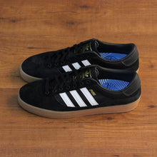 Cargar imagen en el visor de la galería, ADIDAS PUIG INDOOR