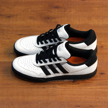 Cargar imagen en el visor de la galería, ADIDAS TYSHAWN 2
