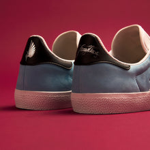 Cargar imagen en el visor de la galería, ADIDAS GAZELLE ADV - MNUFC - FAMILIA