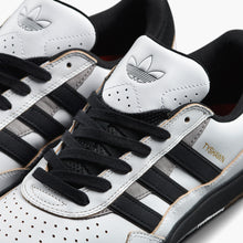 Cargar imagen en el visor de la galería, ADIDAS TYSHAWN 2