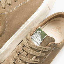 Cargar imagen en el visor de la galería, Last Resort AB VM003 SUEDE LO