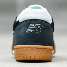 Cargar imagen en el visor de la galería, NEW BALANCE NUMERIC NM600 PWG