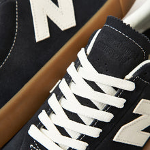 Cargar imagen en el visor de la galería, NEW BALANCE NUMERIC NM22 GW