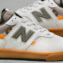 Cargar imagen en el visor de la galería, NEW BALANCE NUMERIC NM306 CBM