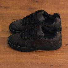 Cargar imagen en el visor de la galería, NEW BALANCE NUMERIC NM808 LXR TIAGO