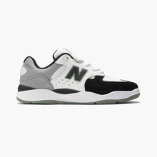 Cargar imagen en el visor de la galería, NEW BALANCE NUMERIC NM1010 CL TIAGO