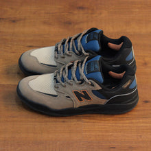Cargar imagen en el visor de la galería, NEW BALANCE NUMERIC NM1010 LC TIAGO