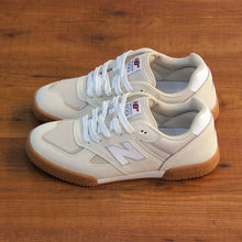 Cargar imagen en el visor de la galería, NEW BALANCE NUMERIC NM600 CRM