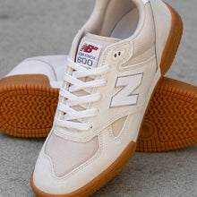 Cargar imagen en el visor de la galería, NEW BALANCE NUMERIC NM600 CRM
