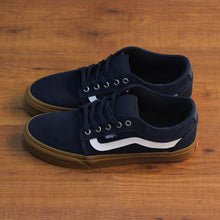 Cargar imagen en el visor de la galería, VANS CHUKKA LOW SID