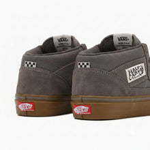 Cargar imagen en el visor de la galería, VANS SKATE HALF CAB