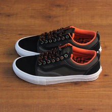 Cargar imagen en el visor de la galería, VANS SKATE OLD SKOOL - SPITFIRE