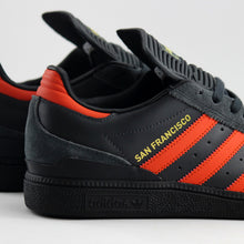 Cargar imagen en el visor de la galería, ADIDAS BUSENITZ PRO