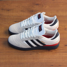 Cargar imagen en el visor de la galería, ADIDAS BUSENITZ PRO