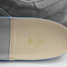 Cargar imagen en el visor de la galería, ADIDAS BUSENITZ VINTAGE