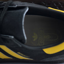 Cargar imagen en el visor de la galería, ADIDAS BUSENITZ VINTAGE
