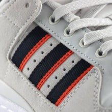 Cargar imagen en el visor de la galería, ADIDAS FORUM 84 LOW ADV
