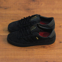 Cargar imagen en el visor de la galería, ADIDAS PUIG INDOOR