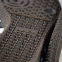 Cargar imagen en el visor de la galería, ADIDAS SAMBA ADV