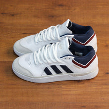 Cargar imagen en el visor de la galería, ADIDAS TYSHAWN