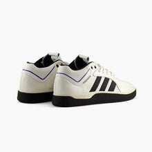 Cargar imagen en el visor de la galería, ADIDAS TYSHAWN