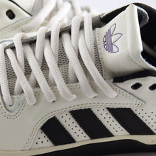 Cargar imagen en el visor de la galería, ADIDAS TYSHAWN