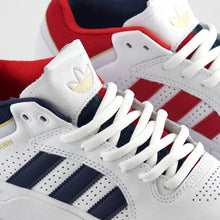 Cargar imagen en el visor de la galería, ADIDAS TYSHAWN
