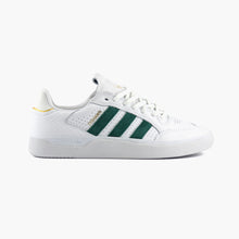Cargar imagen en el visor de la galería, ADIDAS TYSHAWN LOW