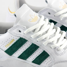 Cargar imagen en el visor de la galería, ADIDAS TYSHAWN LOW