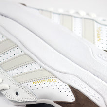 Cargar imagen en el visor de la galería, ADIDAS TYSHAWN LOW
