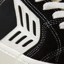 Cargar imagen en el visor de la galería, CARIUMA CATIBA PRO