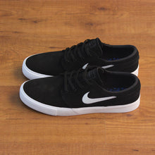 Cargar imagen en el visor de la galería, NIKE SB JANOSKI RM