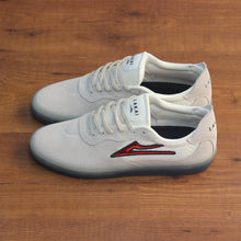 Cargar imagen en el visor de la galería, LAKAI ESSEX