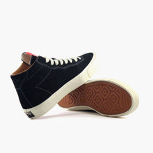 Cargar imagen en el visor de la galería, Last Resort AB VM001 SUEDE HI
