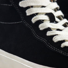 Cargar imagen en el visor de la galería, Last Resort AB VM001 SUEDE HI