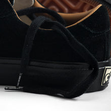 Cargar imagen en el visor de la galería, Last Resort AB VM001 SUEDE LO