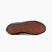 Cargar imagen en el visor de la galería, Last Resort AB VM001 SUEDE LO
