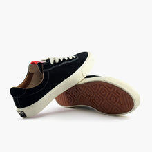 Cargar imagen en el visor de la galería, Last Resort AB VM001 SUEDE LO