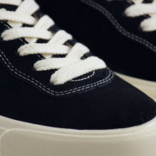 Cargar imagen en el visor de la galería, Last Resort AB VM001 SUEDE LO