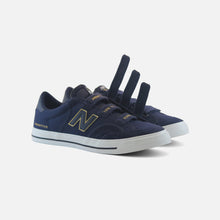 Cargar imagen en el visor de la galería, NEW BALANCE NUMERIC NM212 PRIMITIVE