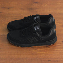 Cargar imagen en el visor de la galería, NEW BALANCE NUMERIC AM574 CBL