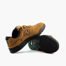 Cargar imagen en el visor de la galería, NEW BALANCE NUMERIC NM1010 TIAGO