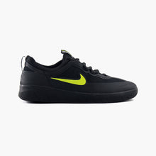 Cargar imagen en el visor de la galería, NIKE SB NYJAH FREE 2