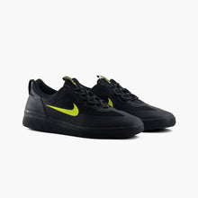Cargar imagen en el visor de la galería, NIKE SB NYJAH FREE 2