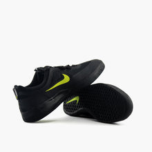 Cargar imagen en el visor de la galería, NIKE SB NYJAH FREE 2