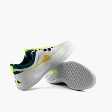 Cargar imagen en el visor de la galería, NIKE SB NYJAH FREE 2