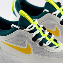 Cargar imagen en el visor de la galería, NIKE SB NYJAH FREE 2