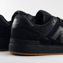 Cargar imagen en el visor de la galería, NEW BALANCE NUMERIC AM574 CBL